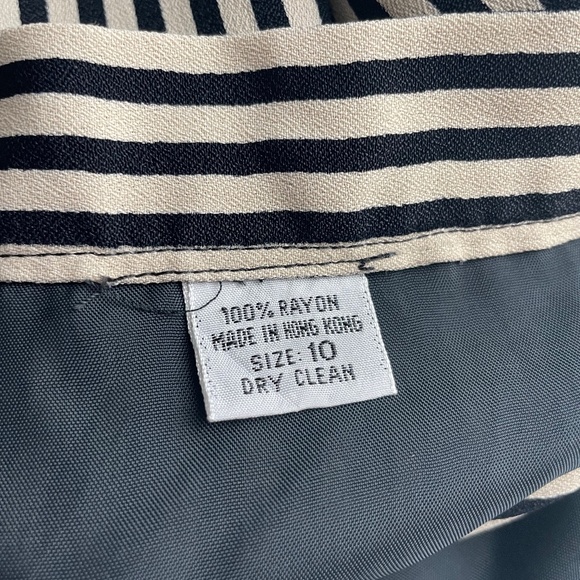 Albert Nipon Suit 2pc Jacket & Skirt Black White Striped Pinstripe Sz 10 Vintage - Picture 9 of 11